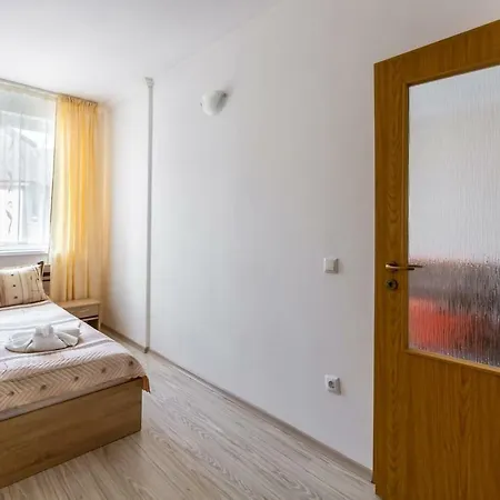 Pool View And Gym 1 Bedroom Sw Sunny Beach
